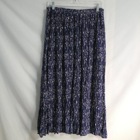 EVERLY | large | Blue and White Patterned Lined Skirt | Stretchy Waistband | NWT - Picture 2 of 16